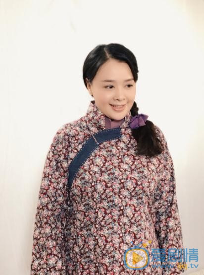 恋爱先生罗玥的母亲刘珍珍是谁扮演的？罗玥的母亲刘珍珍扮演者崔奕个人资料、写真及生活照欣赏