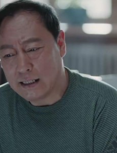 恋爱先生中程皓为什么不同意父亲找老伴 程洪斗跟杨老师在一起了吗？