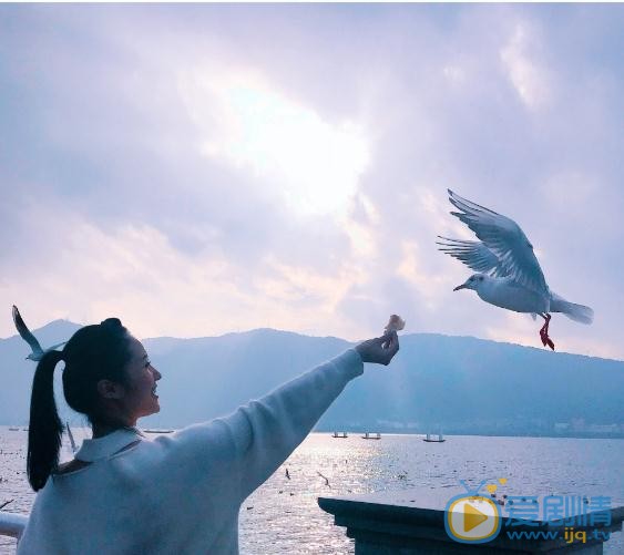 走火中闫妍是谁扮演的？闫妍扮演者韩与诺个人资料、写真及生活照欣赏
