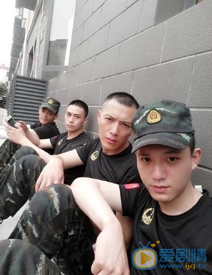 利刃出击片场照