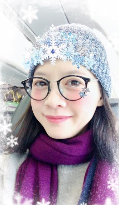 曾宝仪生活照