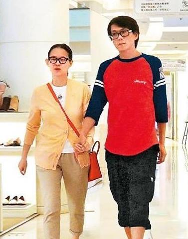 曾宝仪个人资料简介 曾宝仪和男友林明谦合照