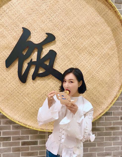 利刃出击林彤是谁演的？林彤扮演者杨亭个人资料、写真及生活照欣赏