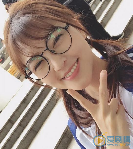 老男孩费文丽是谁演的？费文丽扮演者王妍之个人资料、写真及生活照欣赏