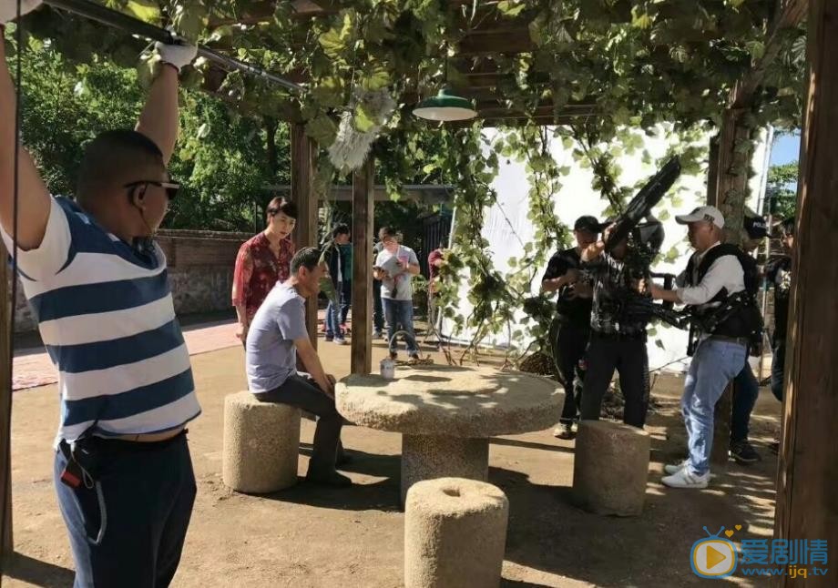 刘家媳妇片场照