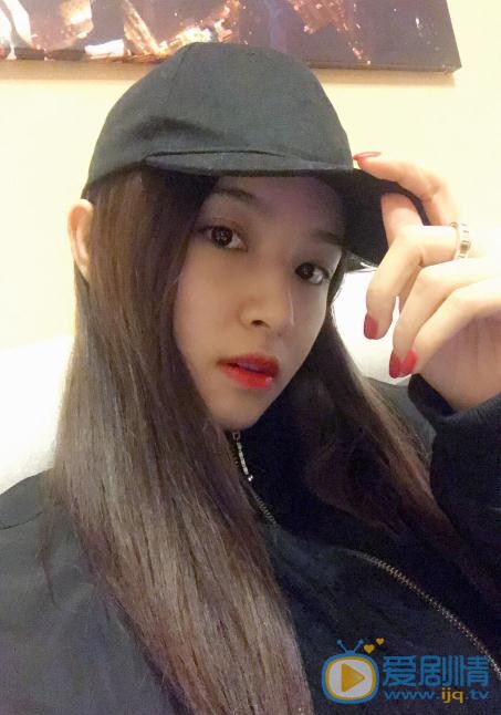 老男孩王珊是谁？王珊扮演者梁婧娴个人资料、写真及生活照欣赏