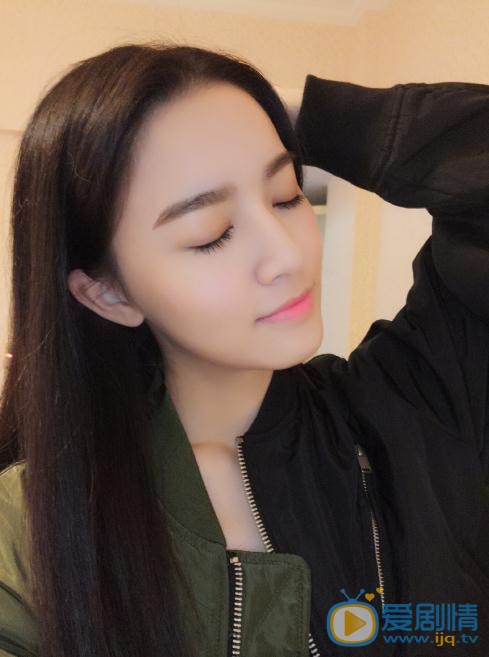 老男孩王珊是谁？王珊扮演者梁婧娴个人资料、写真及生活照欣赏