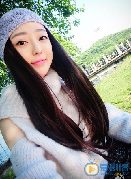 王洁曦生活照 王洁曦图片写真-明星库 | 爱剧情
