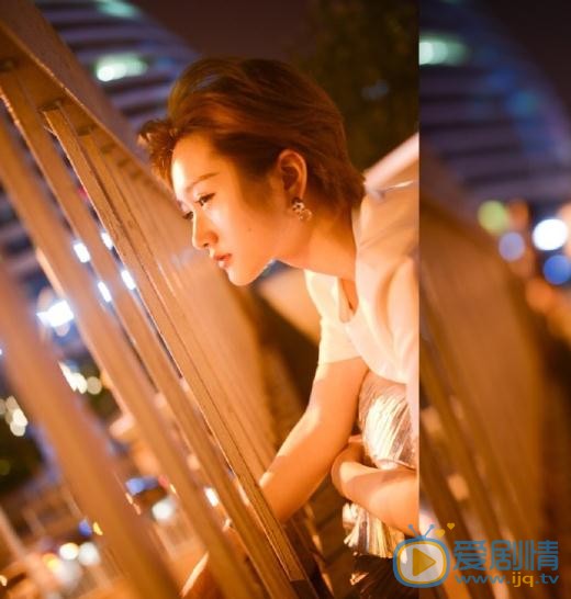 李璐尔俏丽写真