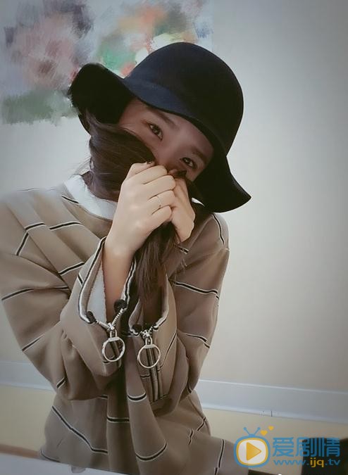 我才不会被女孩子欺负呢任小芹是谁演的？任小芹扮演者卢洋洋个人资料、写真及生活照欣赏