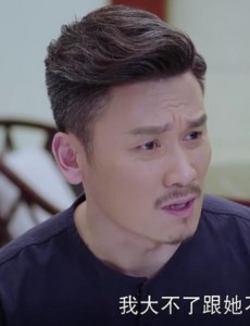 下一站别离秋月为什么跟张成龙离婚？张成龙干了什么事儿让秋月闹离婚？