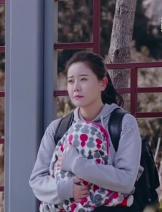 如果爱周丽娜的孩子亲生父亲是谁？思嘉到底是谁的孩子？周丽娜为什么缠着万嘉乐？