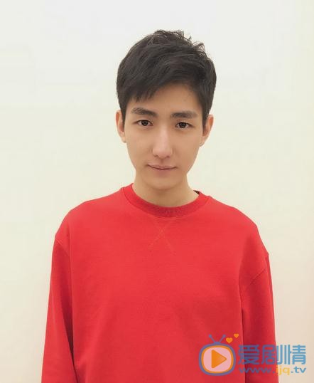 走火顾小天是谁演的？顾小天扮演者张皓伦个人资料、写真及生活照欣赏