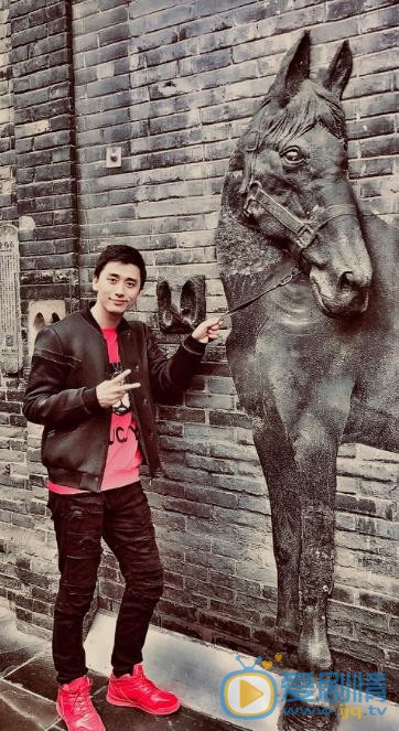 爱国者孙髯是谁扮演的？爱国者孙髯扮演着梅洋个人资料、写真生活照