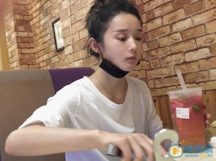 一千零一夜思思是谁演的？思思扮演者余籽璇个人资料、写真及生活照欣赏