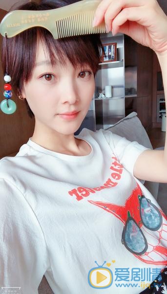 天乩之白蛇传说冷凝是谁扮演的？冷凝扮演者何杜娟个人资料、写真及生活照欣赏