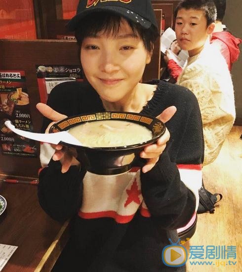 天乩之白蛇传说冷凝是谁扮演的？冷凝扮演者何杜娟个人资料、写真及生活照欣赏