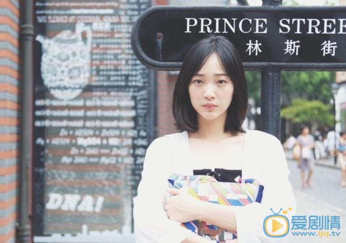 天乩之白蛇传说冷凝是谁扮演的？冷凝扮演者何杜娟个人资料、写真及生活照欣赏