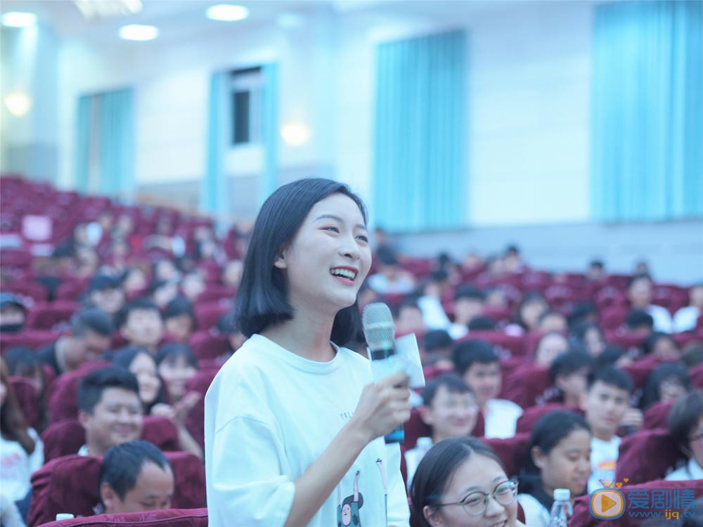 发布会照片