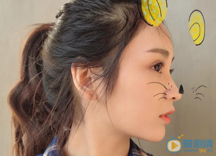 香蜜沉沉烬如霜穗禾是谁演的？穗禾扮演者王一菲个人资料、写真及生活照欣赏