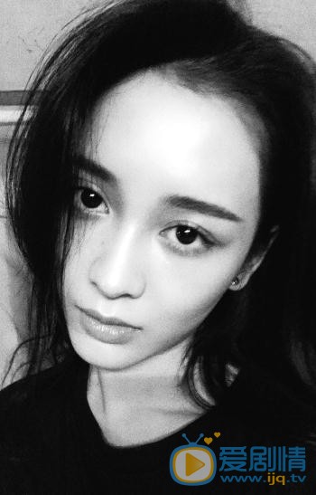 香蜜沉沉烬如霜穗禾是谁演的？穗禾扮演者王一菲个人资料、写真及生活照欣赏