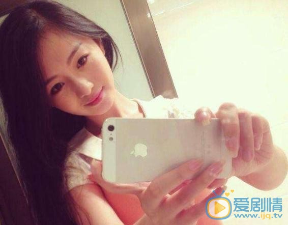 香蜜沉沉烬如霜肉肉是谁扮演的？肉肉扮演者付柔美琦个人资料、写真及生活照欣赏
