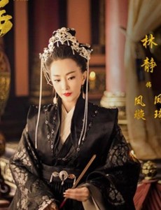 扶摇璇玑女王凤璇是好人还是坏人？凤璇是扶摇亲生母亲吗？