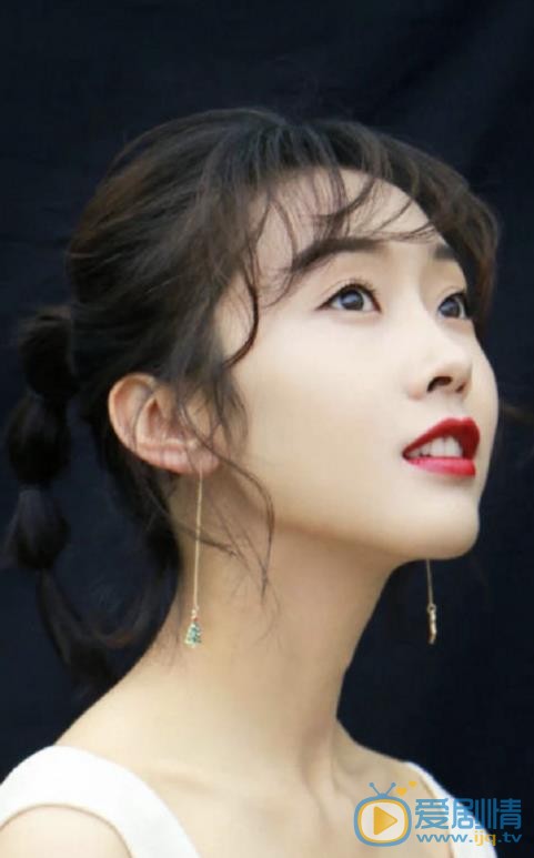 彩虹的重力剧照