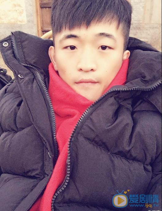 生于70年代王小兵是谁演的？王小兵扮演者姜寒个人资料、写真及生活照欣赏