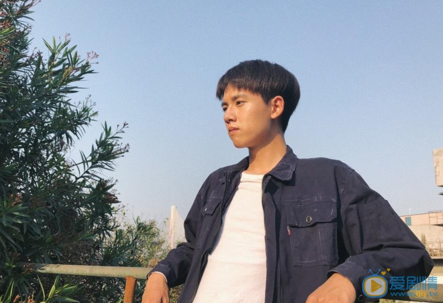 人不彪悍枉少年李渔是谁扮演的？人不彪悍枉少年李渔扮演者张耀个人资料、写真生活照