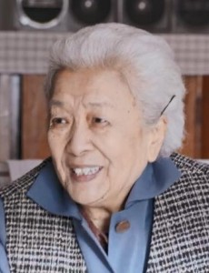 我们的四十年冯都的奶奶第几集死的？冯都的奶奶是怎么死的？