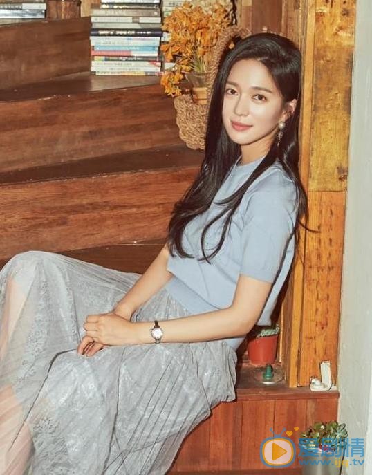 皇后的品格闵宥拉是谁演的？皇后的品格闵宥拉扮演者李伊利雅个人资料、写真及生活照欣赏