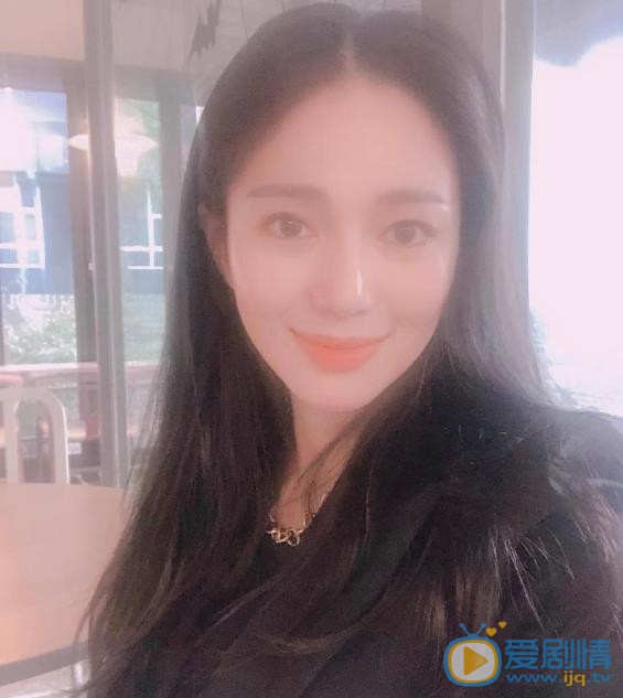 皇后的品格闵宥拉是谁演的？皇后的品格闵宥拉扮演者李伊利雅个人资料、写真及生活照欣赏