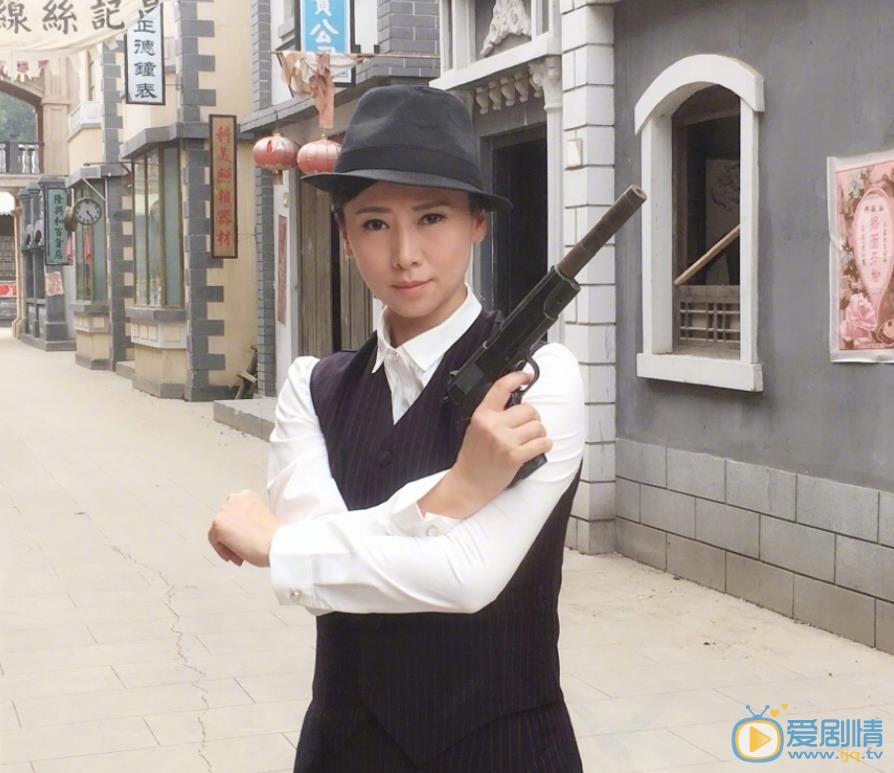 暖男记中佟嘉欣是谁演的？佟嘉欣扮演者何翁虹个人资料、写真及生活照欣赏