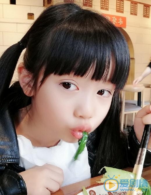 天衣无缝妞妞是谁扮演的？妞妞扮演者孙添垚个人资料、写真及生活照欣赏
