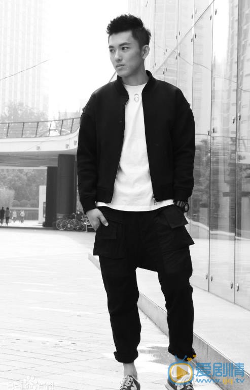 幕后之王凯文是谁扮演的？幕后之王凯文扮演者邬立朋个人资料、写真生活照