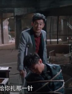 古董局中局药不然是好人还是坏人？药不然是老朝奉吗？药不然在整个事件中扮演什么角色？