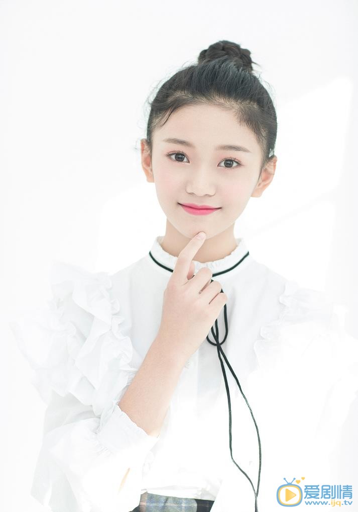 皓镧传司徒月是谁饰演的？司徒月扮演者张译兮个人资料、写真及生活照欣赏
