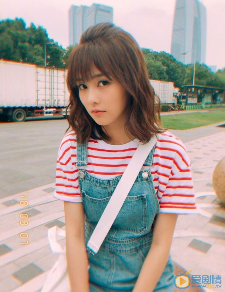 招摇路招摇是谁饰演的？路招摇饰演者白鹿个人资料、写真及生活照欣赏