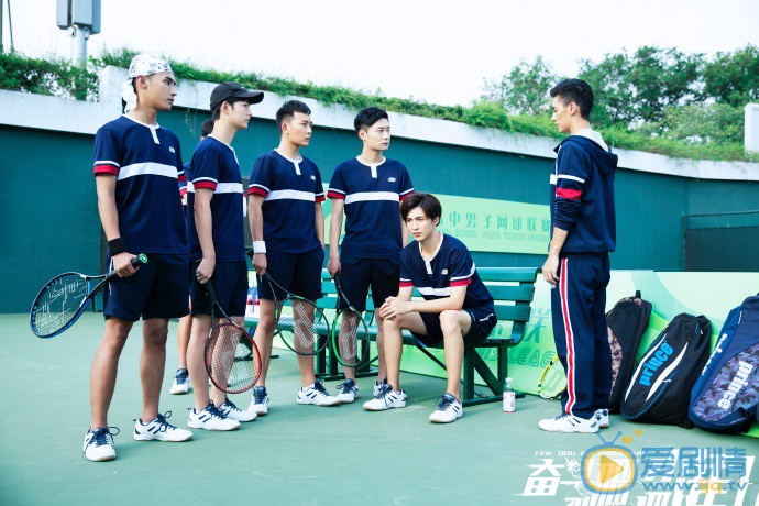 奋斗吧少年剧照