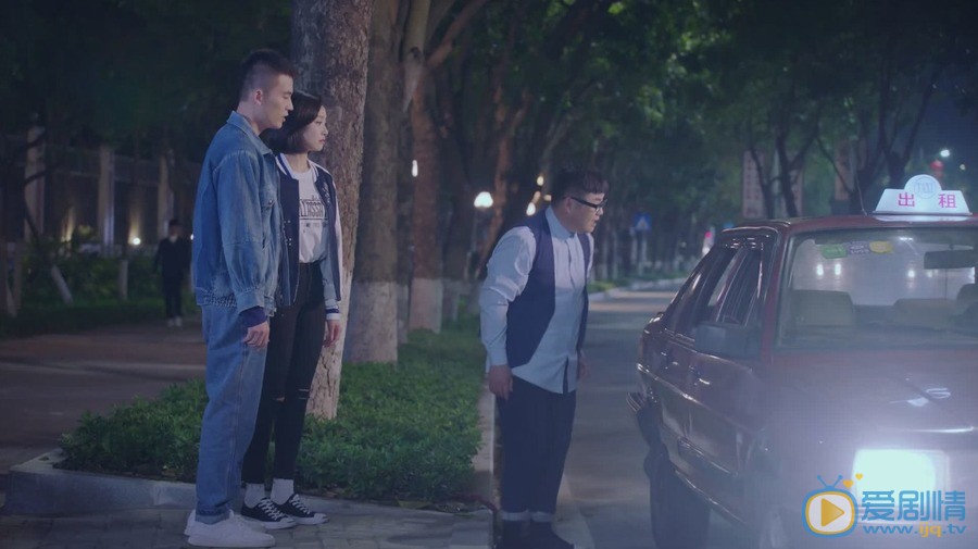 山月不知心底事剧照