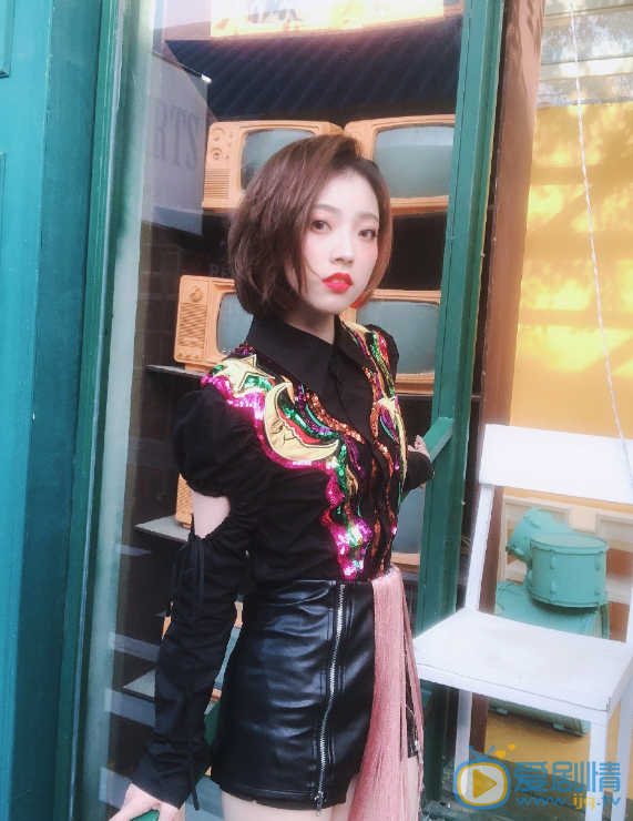 许诗茵个人资料简介 许诗茵演艺经历 许诗茵气质写真图片