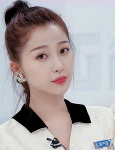 《青春有你2》虞书欣高开低走 热度力压蔡徐坤与Lisa