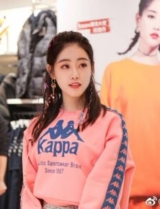 一身孤注掷温柔顾婉凝身世是什么？顾婉凝生的孩子是谁的？