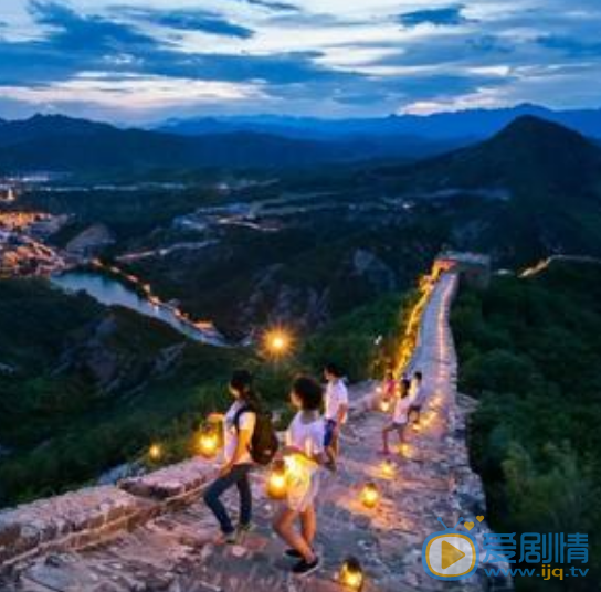 长城脚下剧情介绍(1-30集大结局)