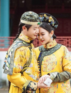 婚前21天刘泳希李嘉铭两人婚姻能成功，父母占一半功劳？