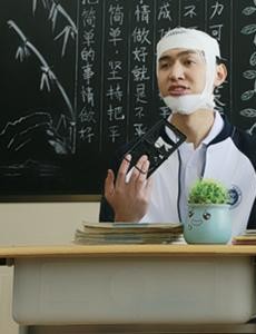你在我的右手边单求胥喜欢的人是谁？单求胥原著小说是什么？