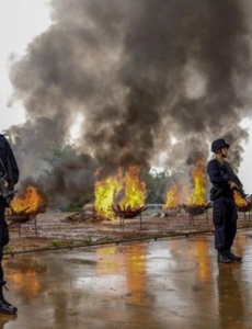 中国现有吸毒人员214.8万名，珍爱生命，远离毒品